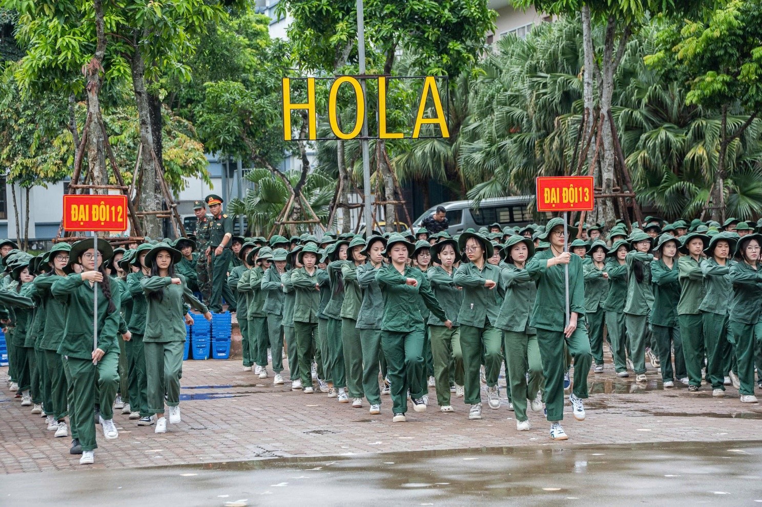 HỌC SINH THPT NGUYỄN TẤT THÀNH THAM GIA TUẦN HỌC GIÁO DỤC QUỐC PHÒNG & AN NINH